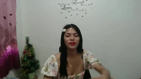 hi im kim online show from 12.04.24