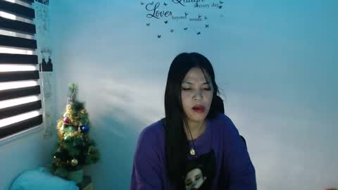 hi im kim online show from 12.12.24