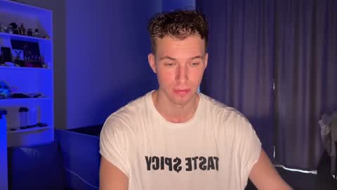 ursaotome online show from 09.18.25