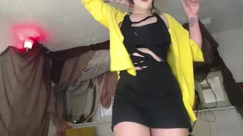 Snapshot of ursecretaddiction chatting on 04.16.26 Maxi Mills . My Orgasm is in your hands Private is Open online show from 04.16.26