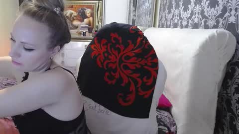 UrSecretTreasure88 online show from 10.10.25