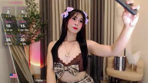 Snapshot of ursexxy_abby chatting on 04.16.26 abby online show from 04.16.26