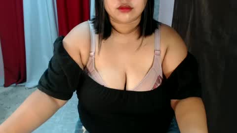 Snapshot of ursexy_agatha chatting on 07.03.26 ursexy_agatha online show from 07.03.26