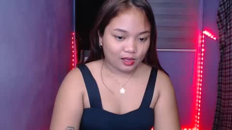 Snapshot of ursexy_ash chatting on 12.28.24 ash online show from 12.28.24