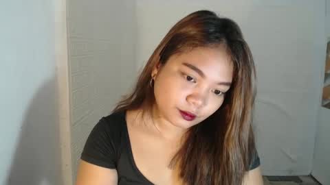 Snapshot of ursexy_ash chatting on 02.27.25 ash online show from 02.27.25