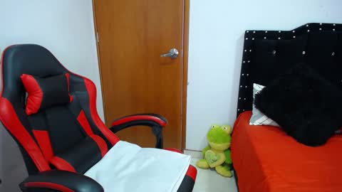 Snapshot of ursulawhite69 chatting on 09.09.25 Eveling Blanco  online show from 09.09.25