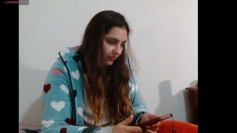 ursumi1 online show from 03.06.25