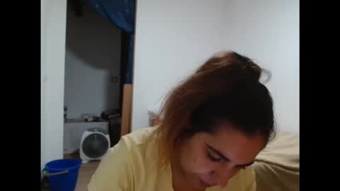 ursumi1 online show from 09.22.25