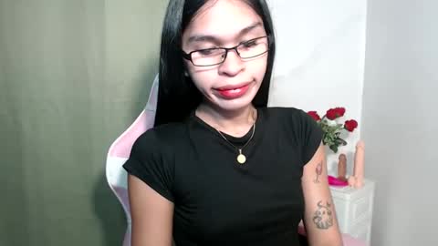 ursweet_zeviixx online show from 10.04.25