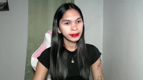 ursweet_zeviixx online show from 11.19.25