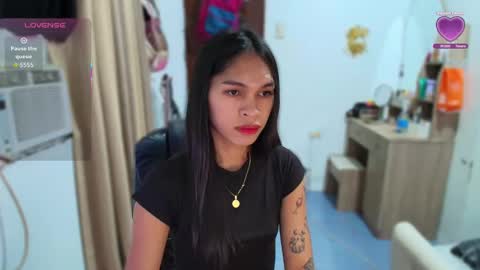 ursweet_zeviixx online show from 12.20.25