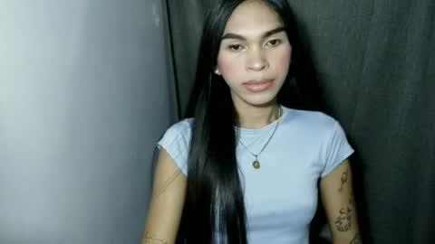 Snapshot of ursweet_zeviixx chatting on 06.25.26 ursweet_zeviixx online show from 06.25.26