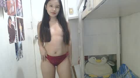 Snapshot of ursweetclassygirl chatting on 06.15.26 Ursweetclassygirl online show from 06.15.26