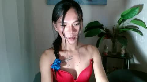 Snapshot of ursweetgirlintownxxx chatting on 03.06.25 CAll me Tam online show from 03.06.25