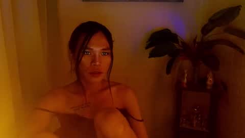 Snapshot of ursweetgirlintownxxx chatting on 03.07.25 CAll me Tam online show from 03.07.25