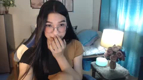 Ashley Kate Mateo Gray online show from 03.09.25