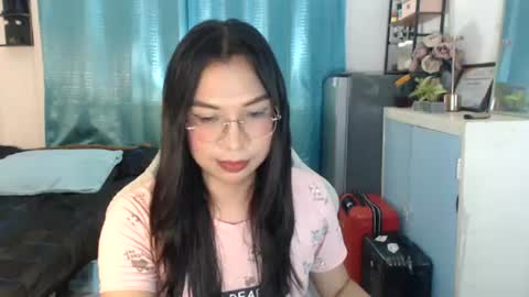 Ashley Kate Mateo Gray online show from 07.28.26