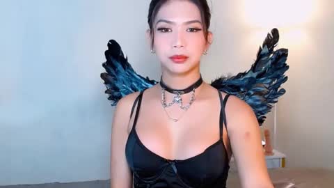 urwildest_margaret online show from 01.17.26