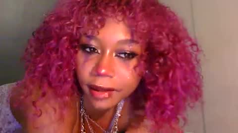 Snapshot of urwildestdream666 chatting on 10.28.25 urwildestdream666 online show from 10.28.25