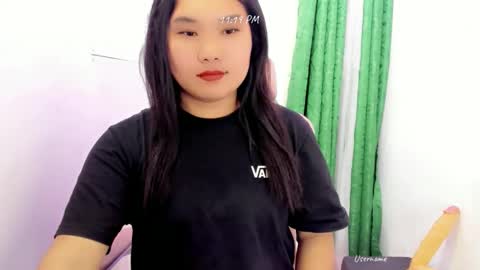 Snapshot of urwildpinayxxx chatting on 10.26.25 melody online show from 10.26.25