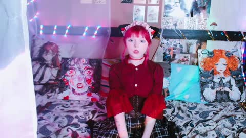 Usagi Blush online show from 02.02.25