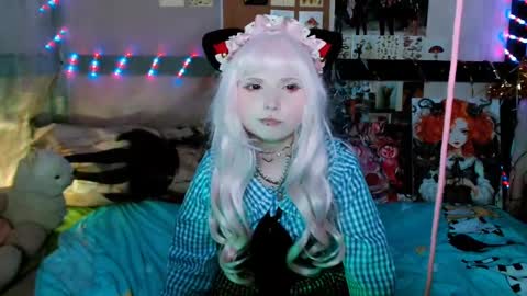Usagi Blush online show from 02.28.25