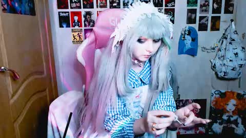 Usagi Blush online show from 09.17.25
