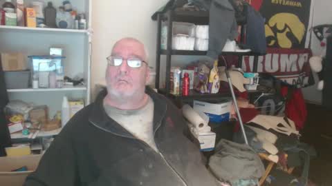 Snapshot of usgoober chatting on 12.26.24 Eric online show from 12.26.24