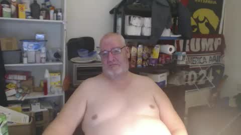Snapshot of usgoober chatting on 12.27.24 Eric online show from 12.27.24
