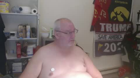 Snapshot of usgoober chatting on 01.13.25 Eric online show from 01.13.25