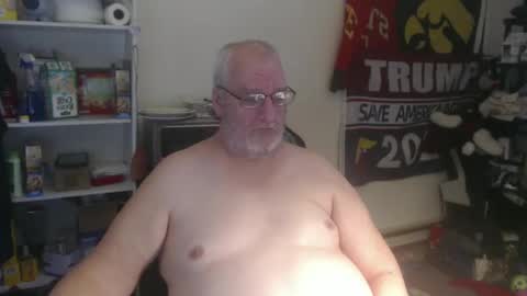 Snapshot of usgoober chatting on 01.25.25 Eric online show from 01.25.25