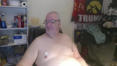 Snapshot of usgoober chatting on 01.31.25 Eric online show from 01.31.25