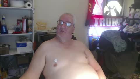 Snapshot of usgoober chatting on 01.31.25 Eric online show from 01.31.25