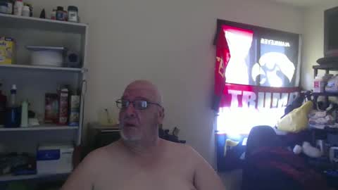 Snapshot of usgoober chatting on 02.12.25 Eric online show from 02.12.25