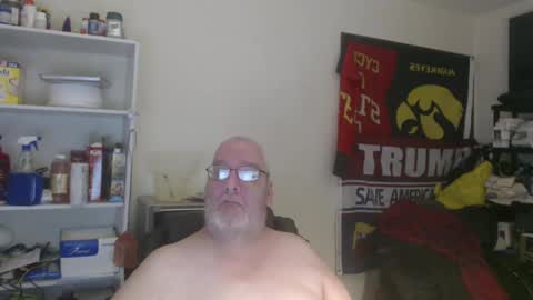 Snapshot of usgoober chatting on 02.16.25 Eric online show from 02.16.25