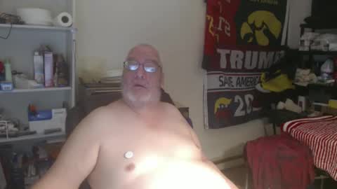 Snapshot of usgoober chatting on 02.20.25 Eric online show from 02.20.25