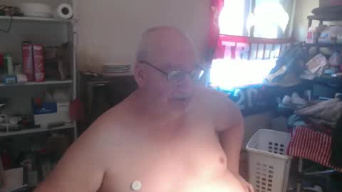 Snapshot of usgoober chatting on 02.25.25 Eric online show from 02.25.25