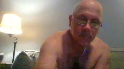 Snapshot of usonion chatting on 07.12.26 Jim online show from 07.12.26
