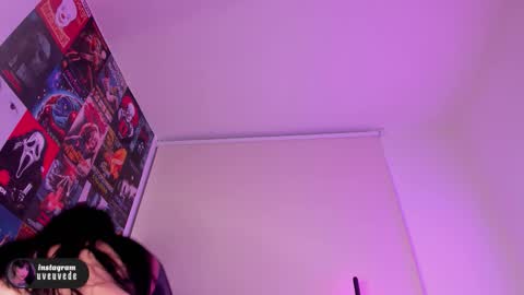 Val help me get 100 thumbs up 3 online show from 10.04.25