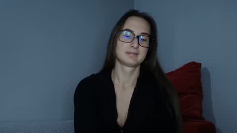 Snapshot of va_len_sea_ya chatting on 01.14.25 Valensiya online show from 01.14.25