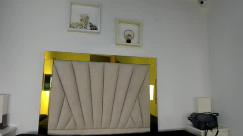 vahioleth  online show from 02.05.26