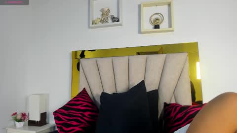 vahioleth  online show from 02.28.26