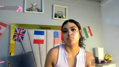 Snapshot of vahiolet_fuentes chatting on 07.02.26 vahioleth online show from 07.02.26