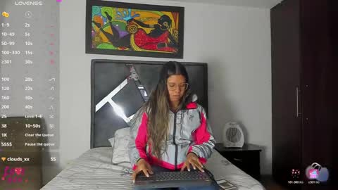 Vahiolet smith online show from 10.26.25