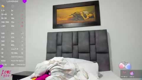 Vahiolet smith online show from 04.04.26