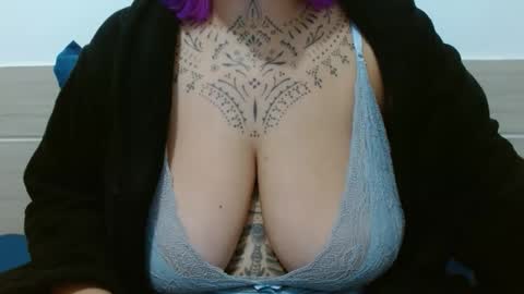 Vah Oliver online show from 10.19.25