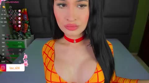 Snapshot of vain_sexualxx chatting on 10.10.25 luna online show from 10.10.25