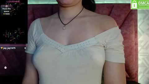 Snapshot of vainilla_cam chatting on 01.31.25 Vainilla online show from 01.31.25