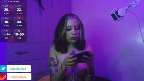 Vainilla Independent model online show from 02.03.26