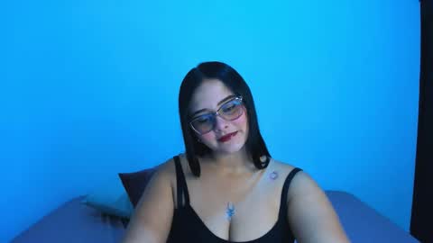 Valeria online show from 09.11.25